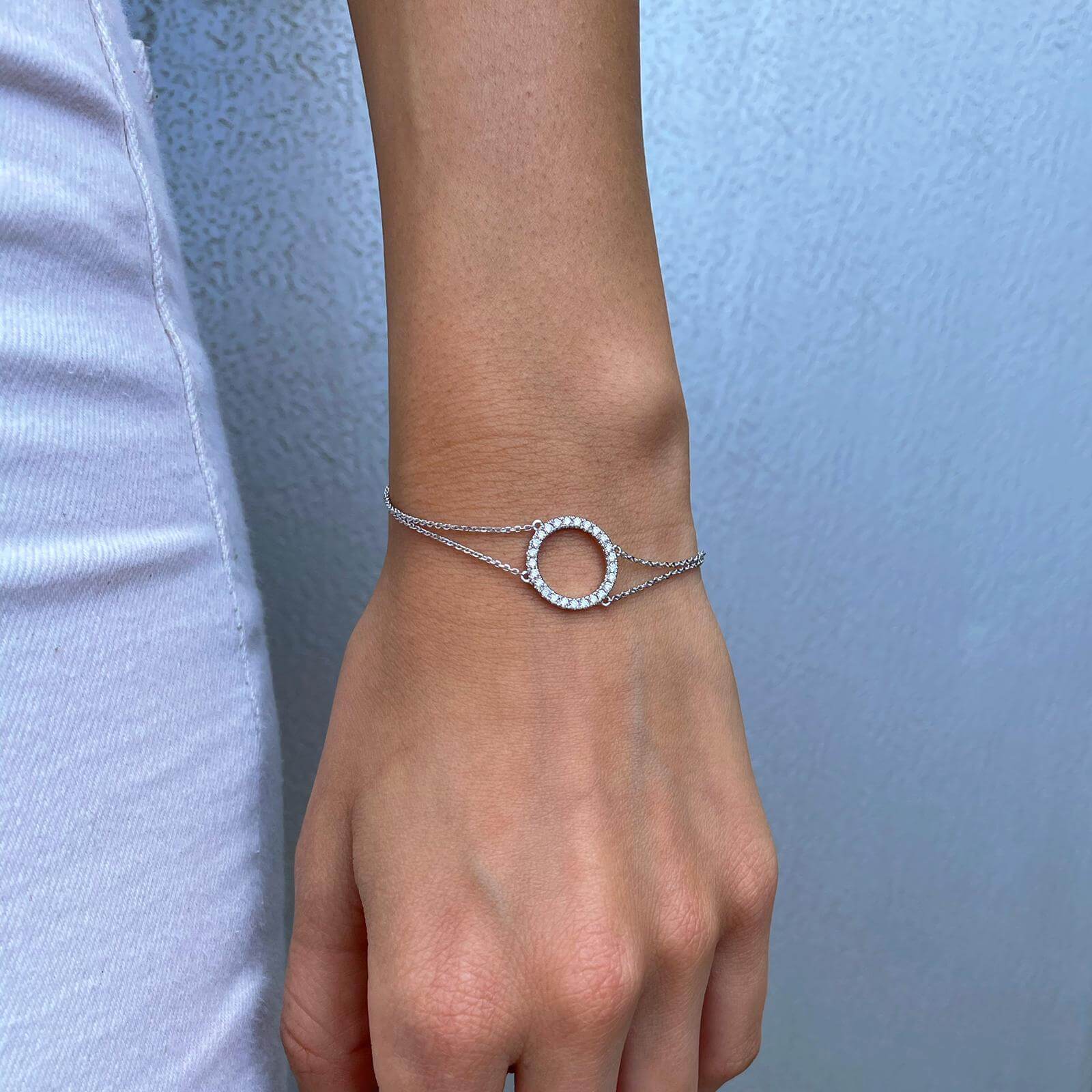 OPEN CIRCLE BRACELET